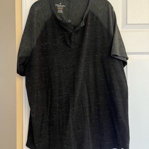 Men’s American Eagle Outfitter XL, 2 tone grey. very good condition